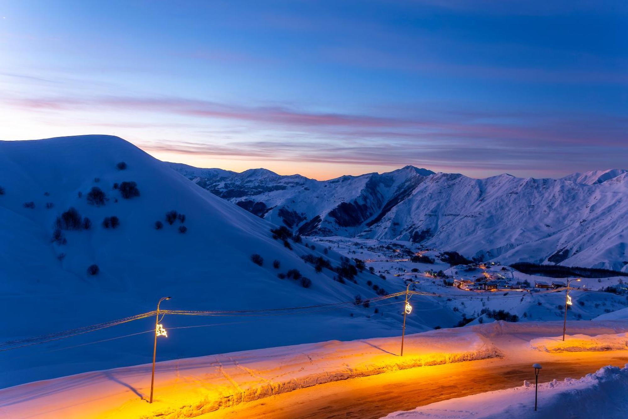 Gudauri Mountain Views Apartment Luaran gambar