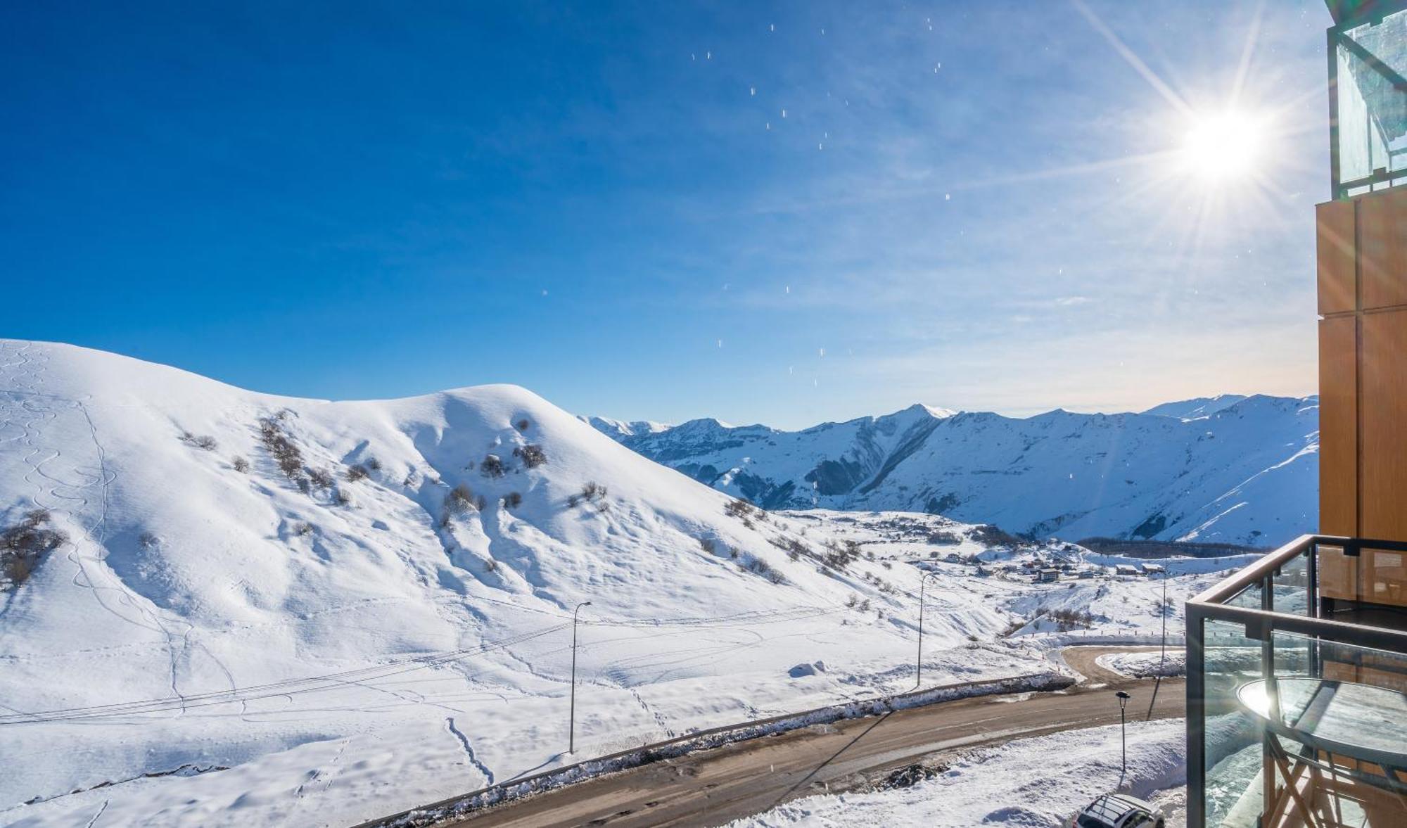 Gudauri Mountain Views Apartment Luaran gambar