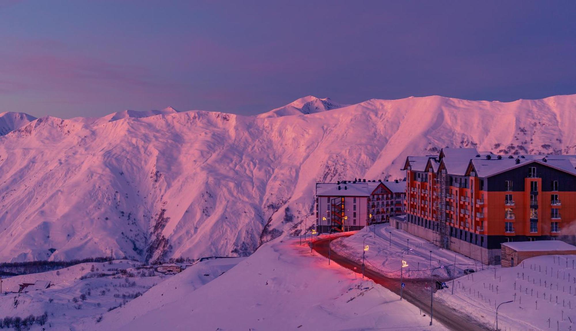 Gudauri Mountain Views Apartment Luaran gambar